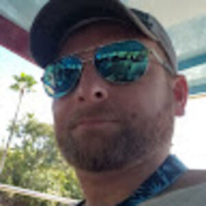 Meet your Posher, Adam